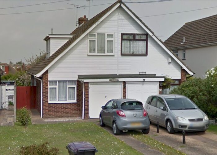 3 Bedroom Semi-Detached House To Rent In Oak Walk, Hockley, Essex, SS5