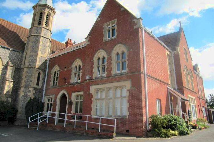 2 Bedroom Apartment To Rent In Town Centre, Basingstoke, RG21