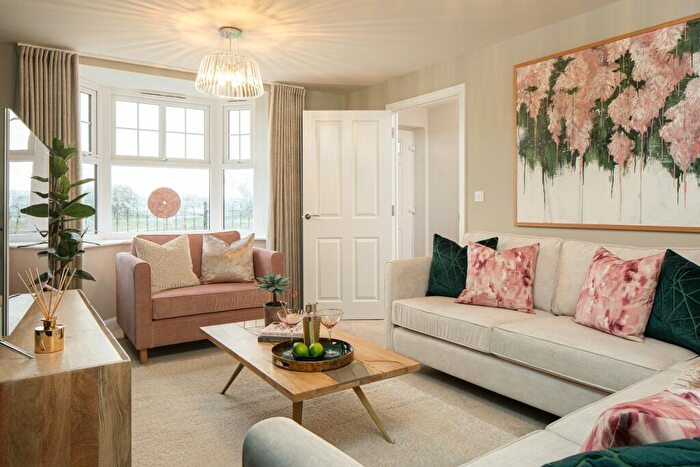 4 Bedroom Detached House For Sale In Lower Road, Hullbridge, Hockley, Essex, SS5