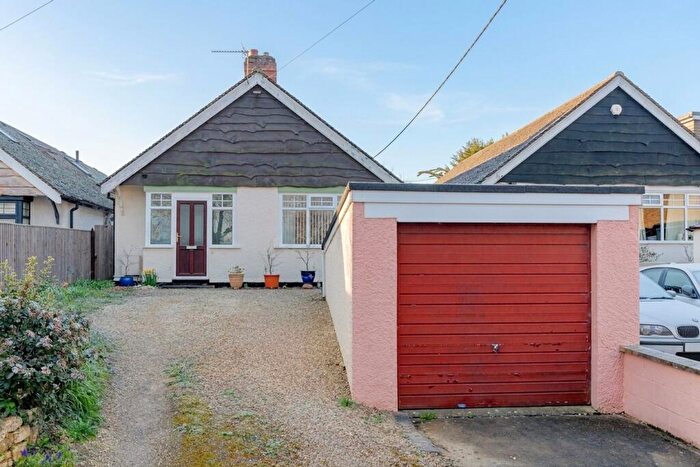 3 Bedroom Detached Bungalow For Sale In Rutten Lane, Yarnton, OX5