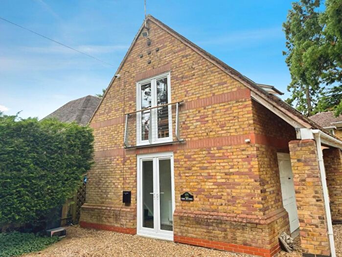 1 Bedroom Apartment To Rent In The Studio, Tiddington Road, Stratford-upon-Avon, CV37