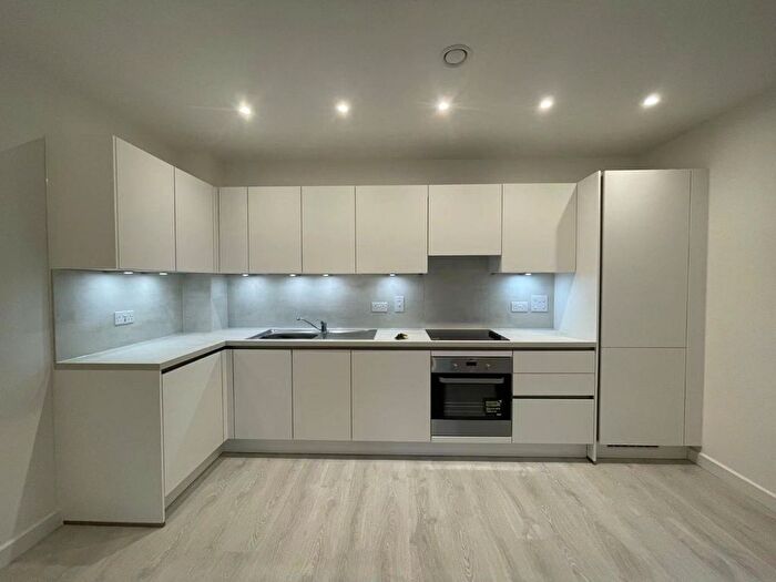 2 Bedroom Flat To Rent In Tabbard Apartments, East Acton Lane, W3