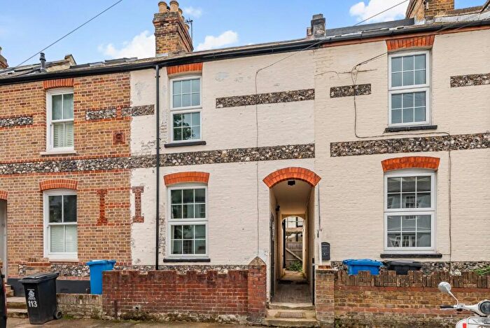2 Bedroom Terraced House For Sale In Oxford Road, Windsor, SL4