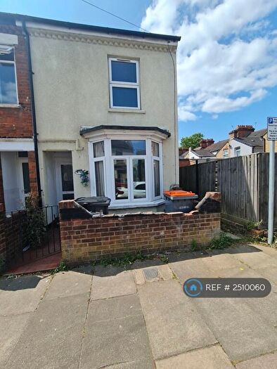 3 Bedroom Terraced House To Rent In Eastville Road, Bedford, MK42