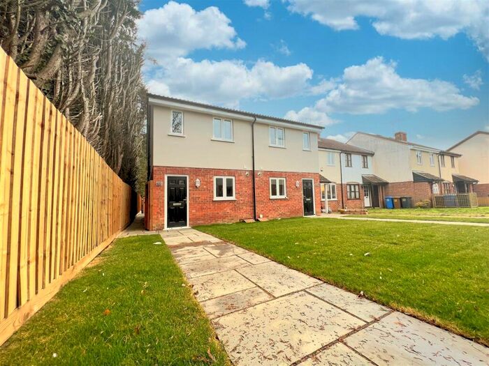 2 Bedroom Semi-Detached House To Rent In Crossley Gardens, Ipswich, IP1