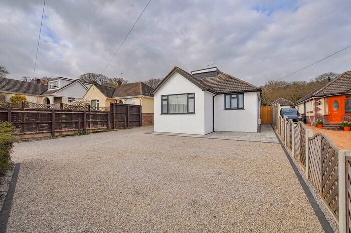 4 Bedroom Chalet To Rent In The Vineries, Wimborne, Wimborne, BH21