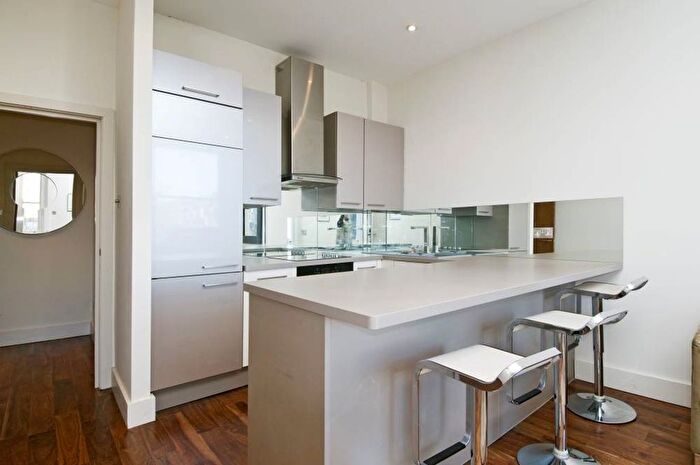 1 Bedroom Flat To Rent In Westbourne Grove, Notting Hill, W2