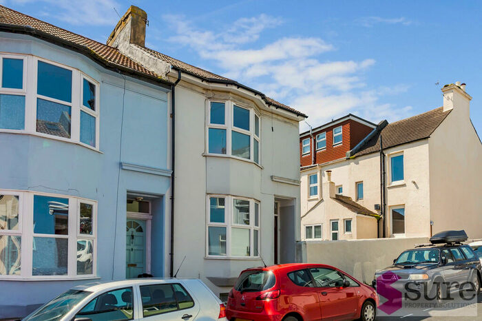 4 Bedroom End Of Terrace House To Rent In Bute Street, Brighton, BN2