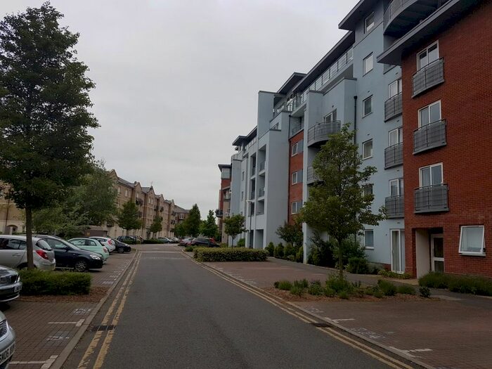 1 Bedroom Flat To Rent In Coxhill Way, Aylesbury, Buckinghamshire, HP21