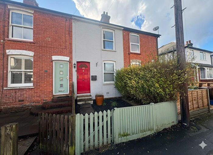 2 Bedroom House To Rent In Farnborough, GU14