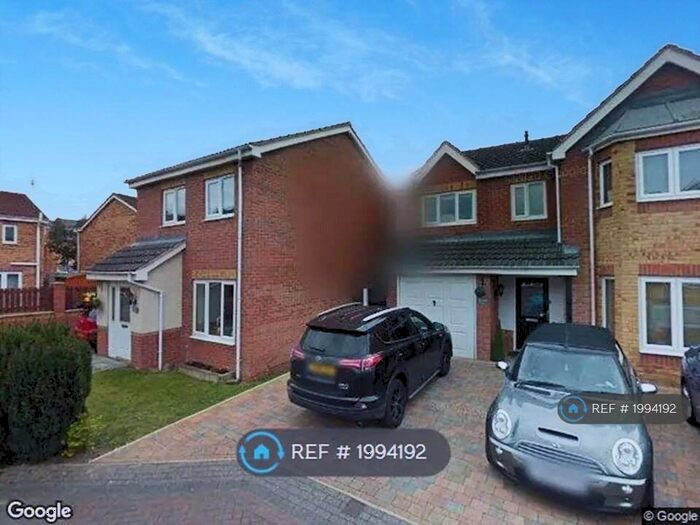 3 Bedroom Detached House To Rent In Walstow Crescent, Armthorpe, Doncaster, DN3