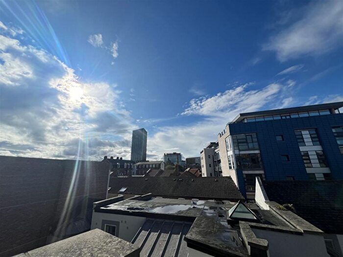 1 Bedroom Flat To Rent In Low Friar Street, Newcastle Upon Tyne, NE1
