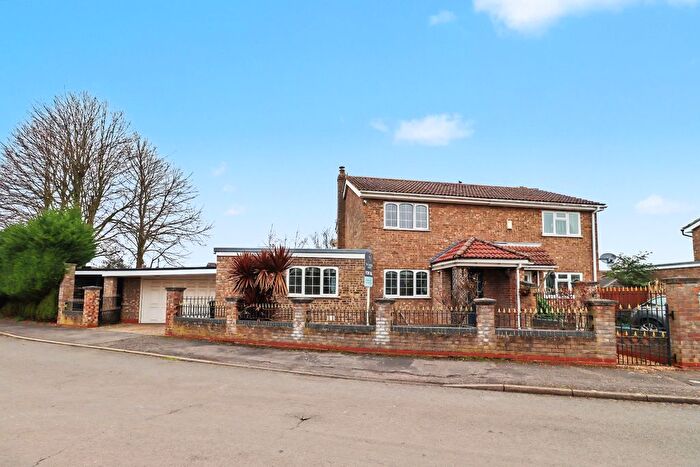 2 Bedroom Semi-Detached House For Sale In Clenchwarton, King's Lynn, Norfolk, PE34