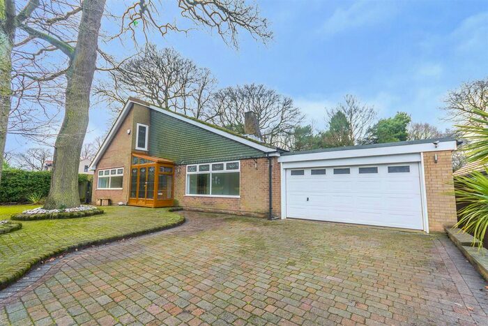 3 Bedroom Detached House To Rent In The Links, Mansfield, NG18