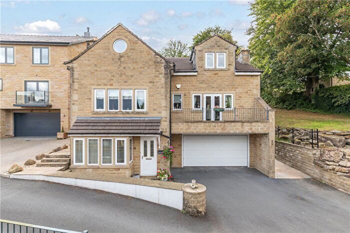5 Bedroom Detached House For Sale In Myddleton View, Off Parish Ghyll Drive, Ilkley, West Yorkshire, LS29