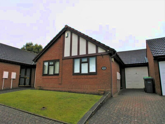 2 Bedroom Bungalow To Rent In Newland Gardens, Cradley Heath, B64