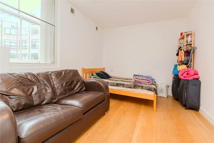 Studio To Rent In St. Stephens Street, City Centre, Bristol, BS1