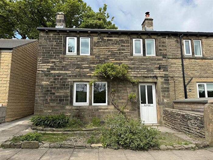 2 Bedroom End Of Terrace House To Rent In Highwood Lane, Kirkburton, Huddersfield, HD8