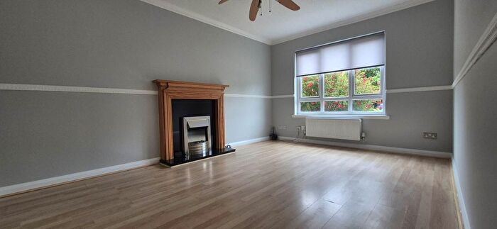 3 Bedroom Semi-Detached House To Rent In Greenacres Drive, Darnley, G53