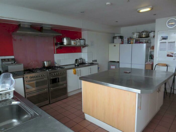 8 Bedroom Detached House To Rent In Liddle Court, Arthurs Hill, Newcastle Upon Tyne, NE4