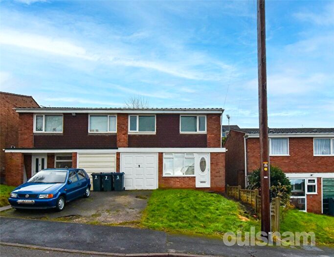 3 Bedroom Semi Detached House For Sale In Haytor Avenue, Kings Heath, Birmingham, West Midlands, B14