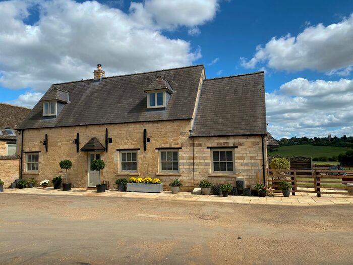 2 Bedroom Cottage To Rent In Barrowden Road, Ketton, PE9