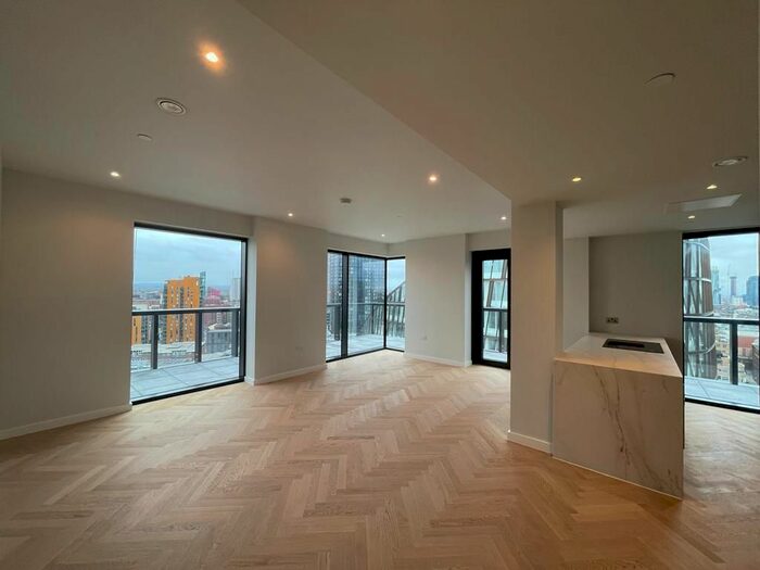 3 Bedroom Flat To Rent In Aspin Lane, Manchester, M4