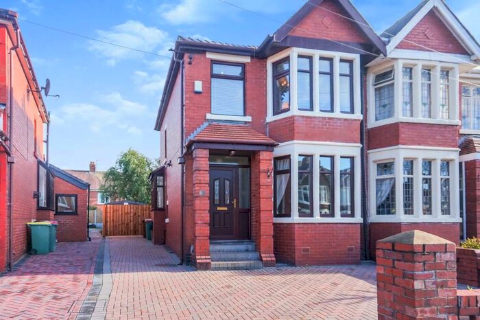 3 Bedroom Semi-Detached House To Rent In Merrick Avenue, Preston, PR1