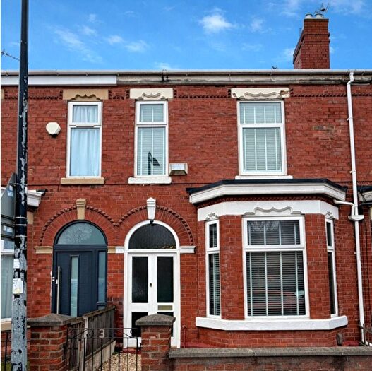 2 Bedroom Terraced House For Sale In Burleigh Road, Stretford, M32
