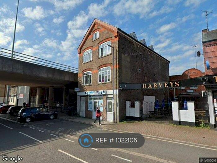 1 Bedroom Flat To Rent In Park Street, Luton LU1