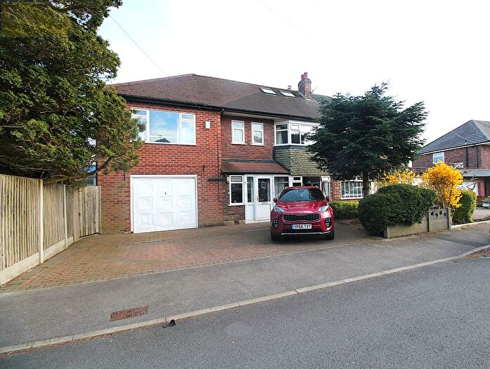 5 Bedroom Semi-Detached House For Sale In Kendal Avenue, Urmston, Manchester, M41