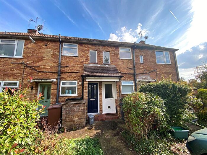1 Bedroom Maisonette To Rent In Great Slades, Potters Bar, EN6
