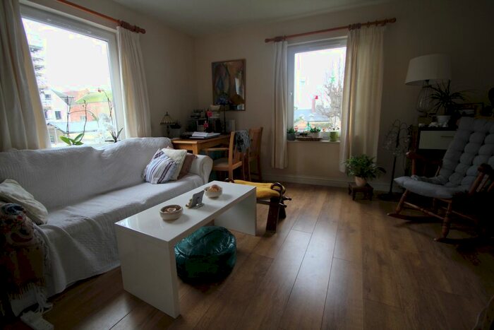 1 Bedroom Flat To Rent In St. Johns Lane, Gloucester GL1