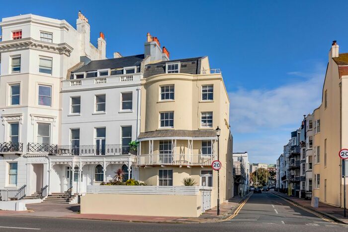 1 Bedroom Flat To Rent In Marine Parade, Brighton, BN2