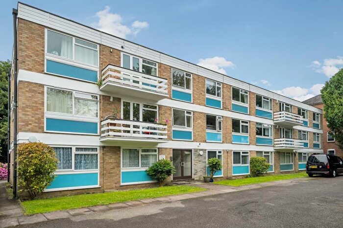 2 Bedroom Apartment To Rent In Maxwell Road, Northwood, HA6