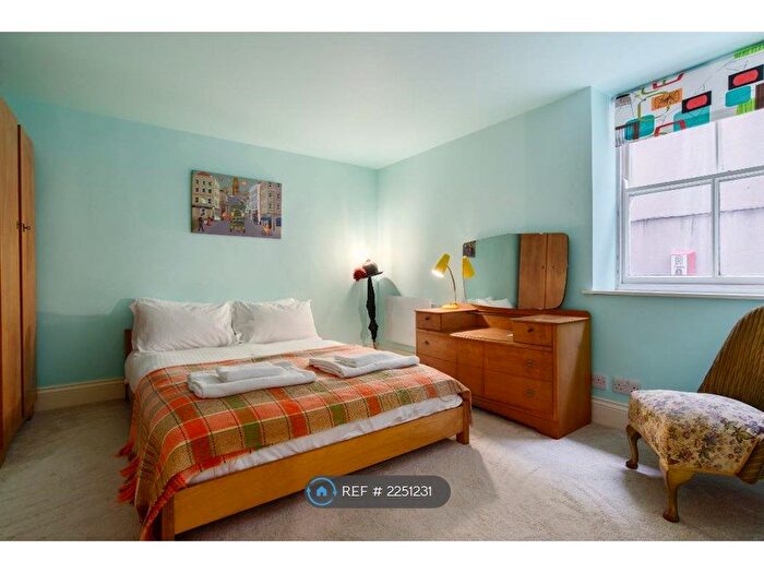 1 Bedroom Terraced House To Rent In Leonard Lane, Bristol, BS1