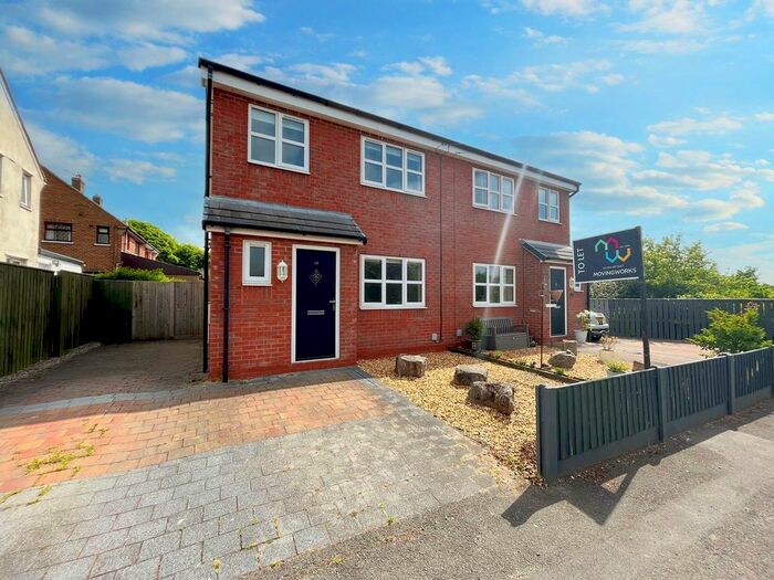 3 Bedroom Semi-Detached House To Rent In Mill Dam Lane, Burscough, L40
