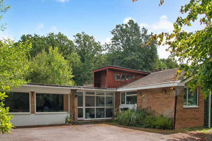 4 Bedroom Detached Bungalow For Sale In Wickham, Hampshire, PO17