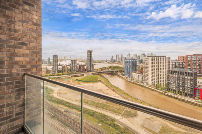 1 Bedroom Flat To Rent In Falconbrook Gardens, Canary Wharf, E16