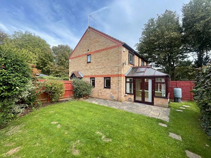 2 Bedroom Semi Detached House To Rent In Lavender Grove, Walnut Tree, MK7