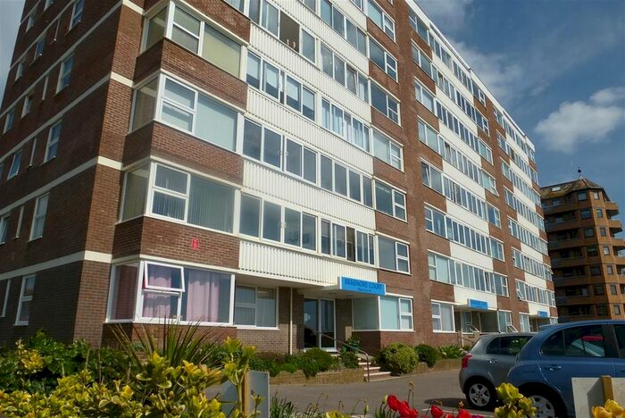 2 Bedroom Flat To Rent In Kingsway, Hove, BN3