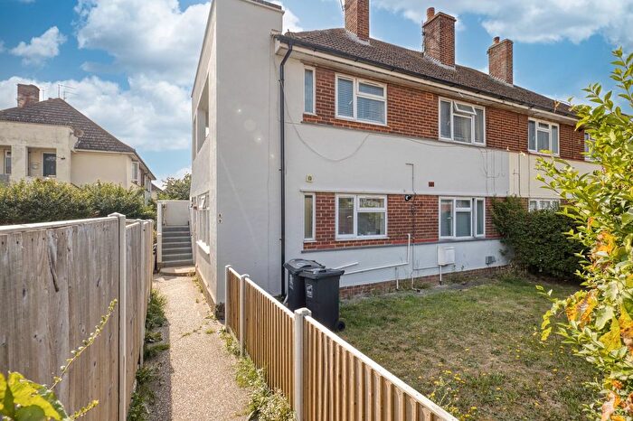 2 Bedroom Flat For Sale In Bengal Road, Ramsgate, CT12