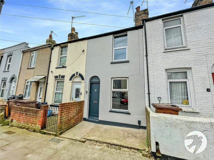 2 Bedroom Terraced House To Rent In Saunders Street, Gillingham, Kent, ME7