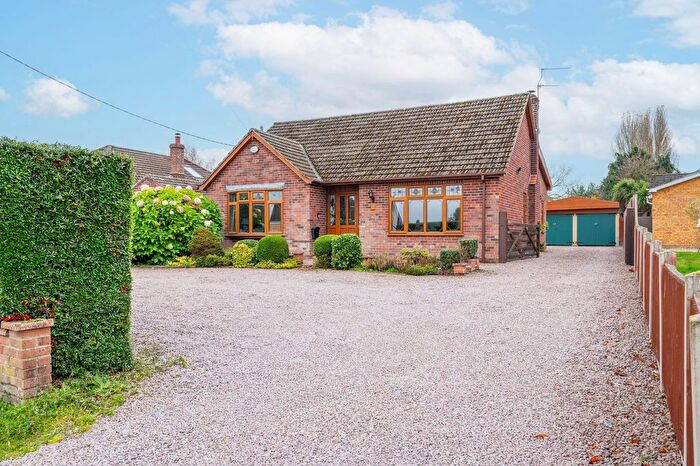 4 Bedroom Detached Bungalow For Sale In Blofield Corner Road, Blofield, NR13