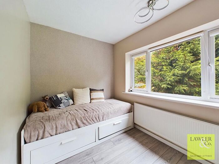 3 Bedroom Semi-Detached House For Sale In Windsor Drive, Bredbury, Stockport, Cheshire, SK6