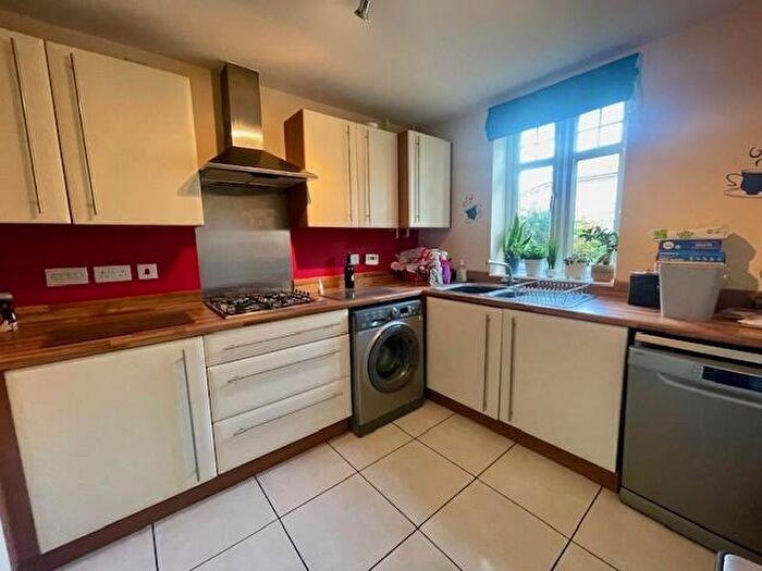 3 Bedroom Semi-Detached House To Rent In Severus Crescent, North Hykeham, LN6