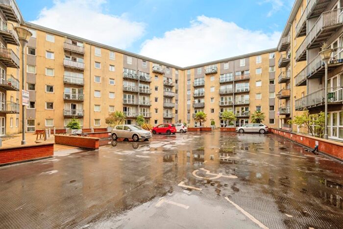 2 Bedroom Apartment For Sale In Hall Street, Birmingham, B18