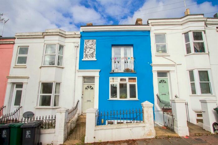 2 Bedroom Apartment To Rent In Elm Grove, Brighton, BN2