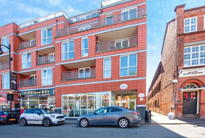 2 Bedroom Flat For Sale In Flat, Heritage Court, Birmingham, B18