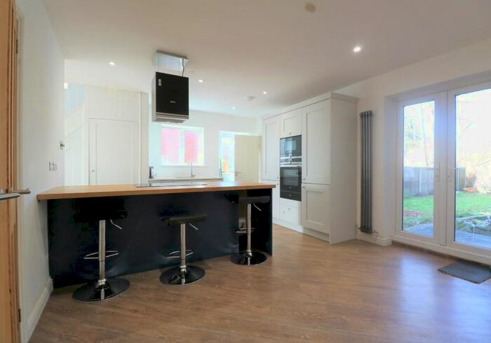 3 Bedroom Semi-Detached House To Rent In Moorlands Road, Camberley GU15